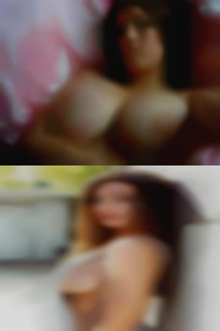 Wife swinger playing with there pussy scat sex.