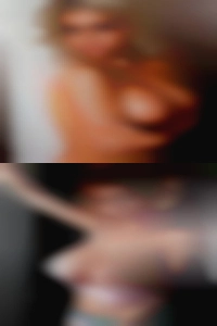 Silverton horny women nightclubs showing their pussy girl.